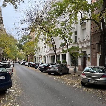 12# Sunflower Cozy Apartment Budapest Eksteriør billede