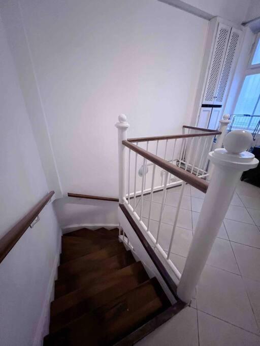 12# Sunflower Cozy Apartment Budapest Eksteriør billede
