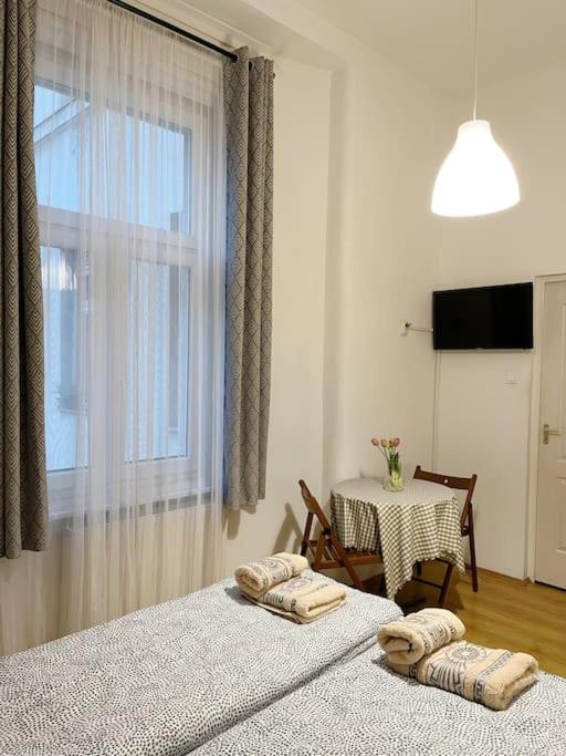 12# Sunflower Cozy Apartment Budapest Eksteriør billede
